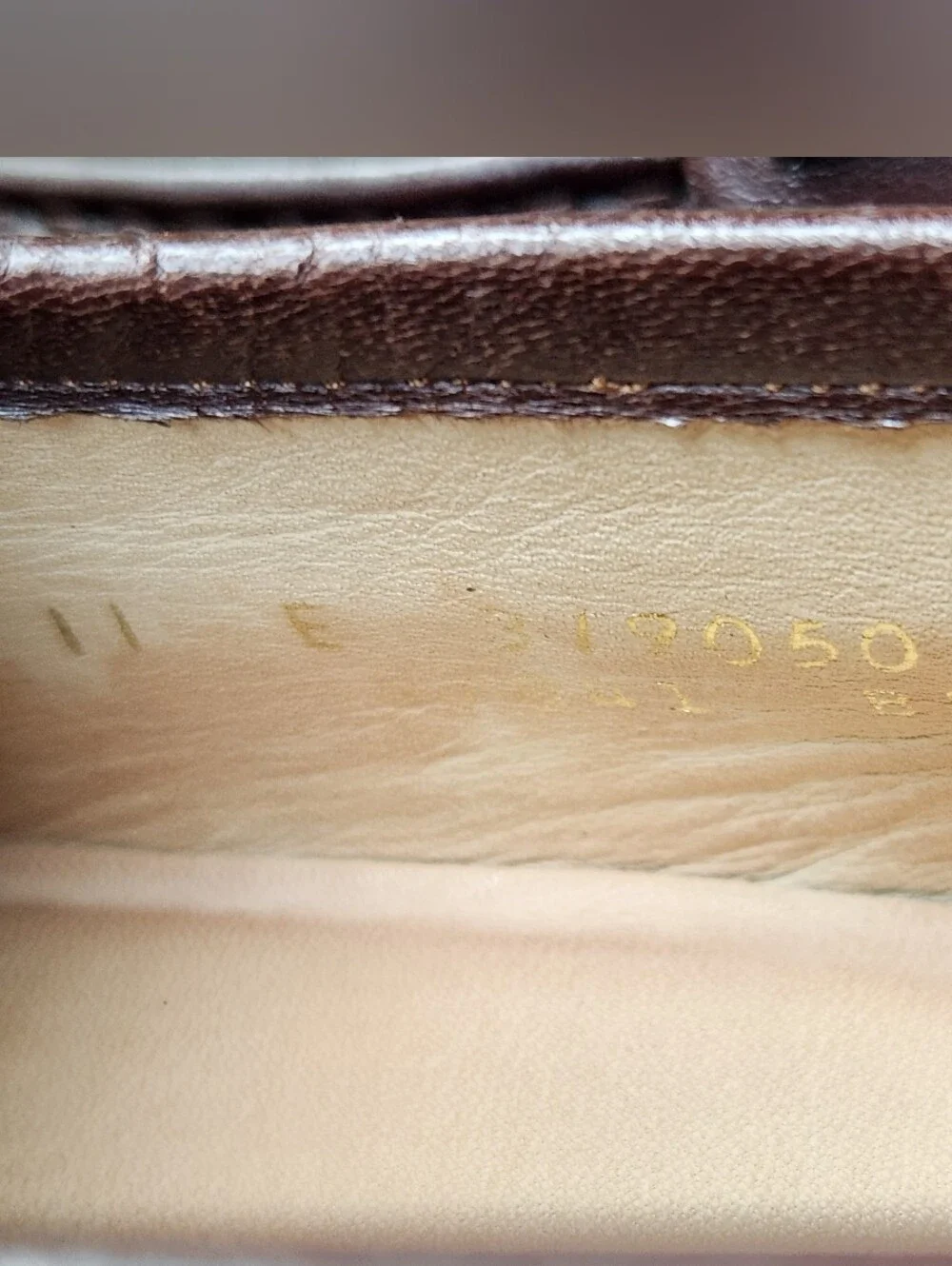 Vintage Florsheim Royal Imperial Brown Leather Tassel Loafers 11 E V-Cleat 1984
